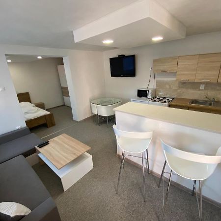 Ard Apartments - Levice Luaran gambar