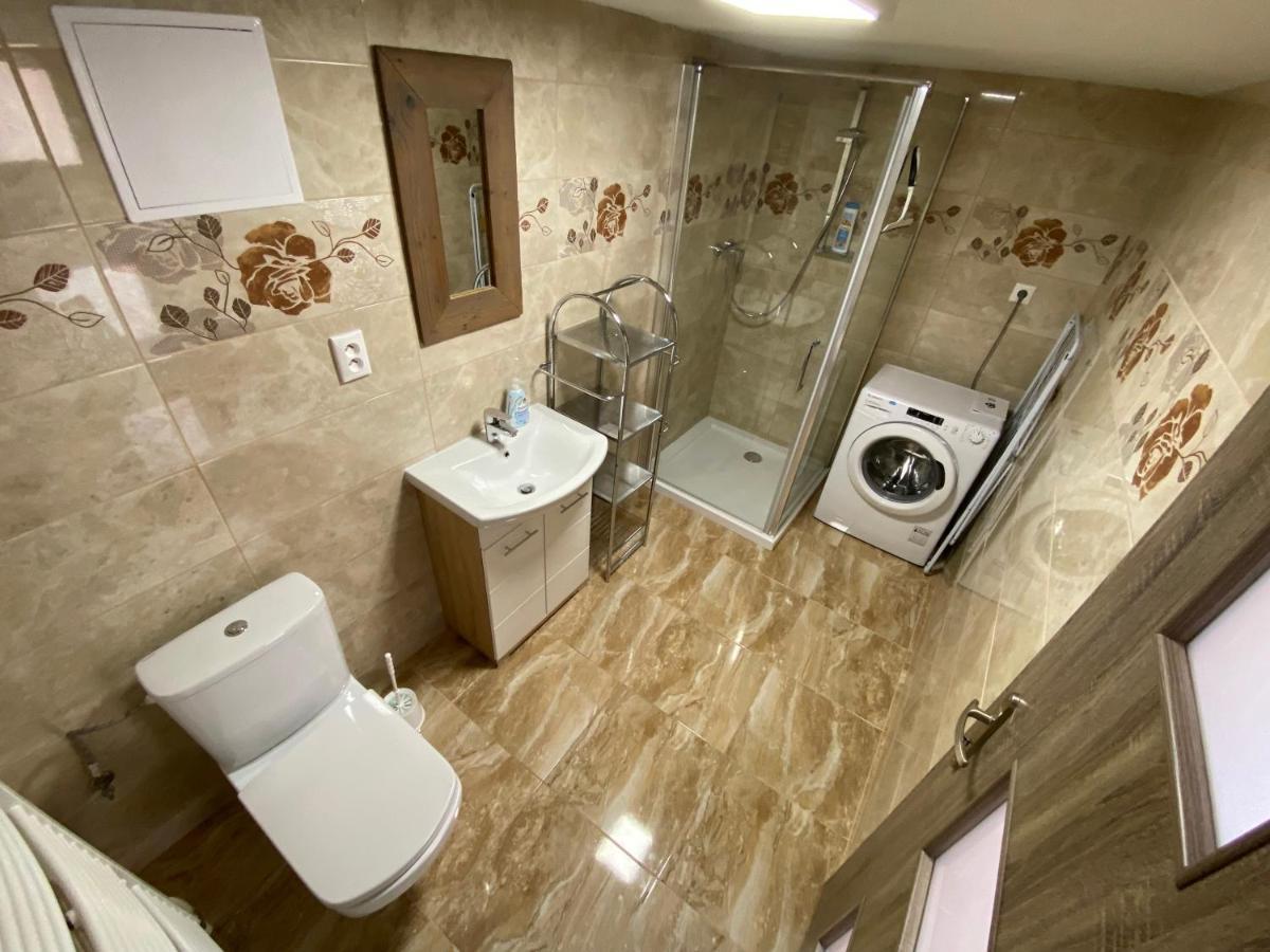 Ard Apartments - Levice Luaran gambar